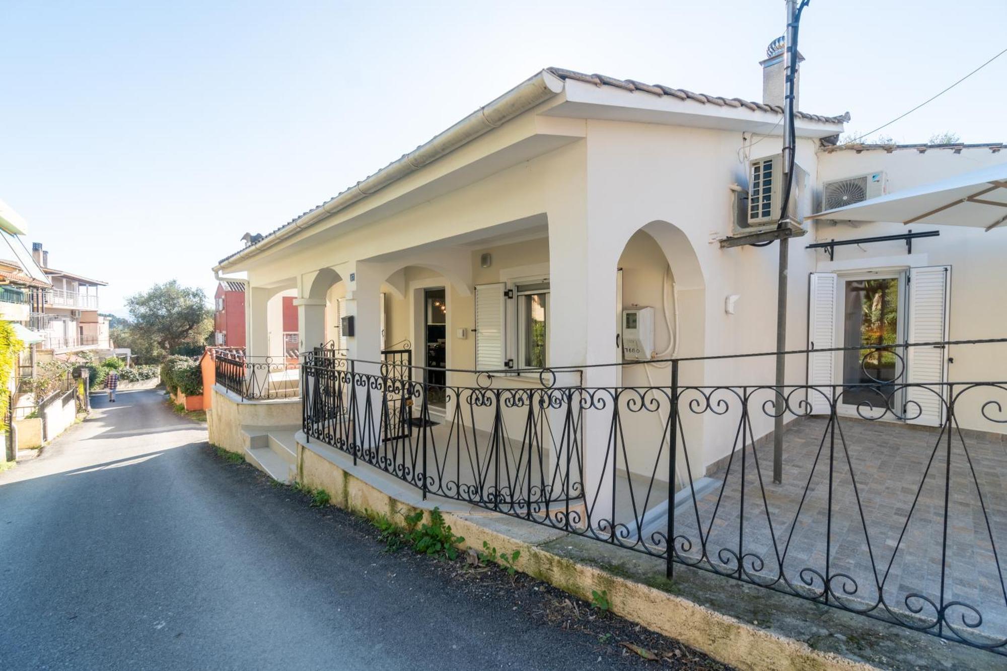 Вилла Sweet Luxury House Alepou Экстерьер фото